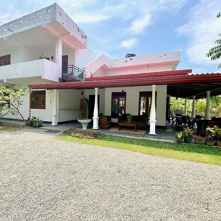 ホテル Makai Surf House アハンガマ エクステリア 写真